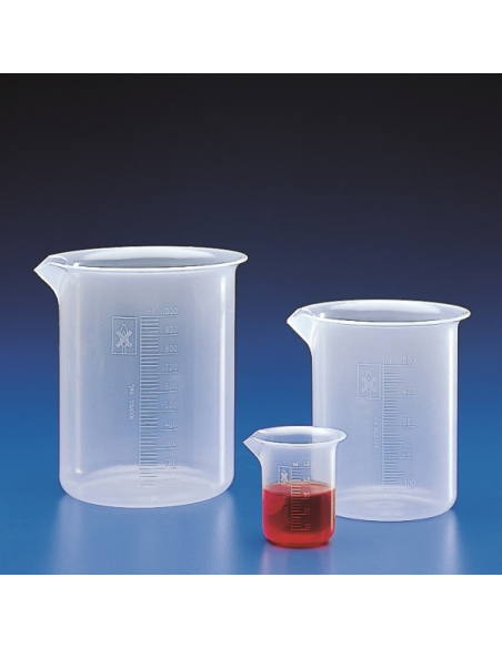 K COPO GRADUADO C/BICO 3000ML PP   Kartell 811